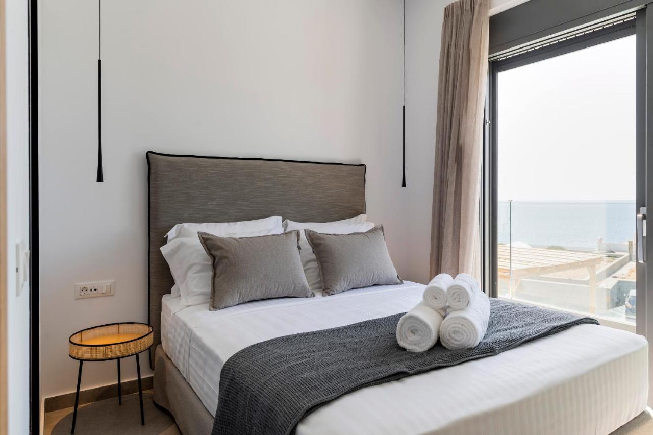 Grand Blue Villas Lakhania Extérieur photo