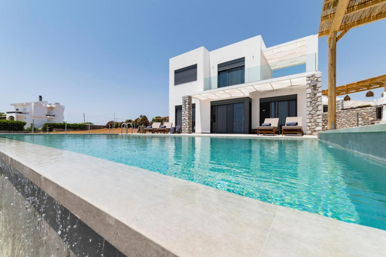 Grand Blue Villas Lakhania Extérieur photo