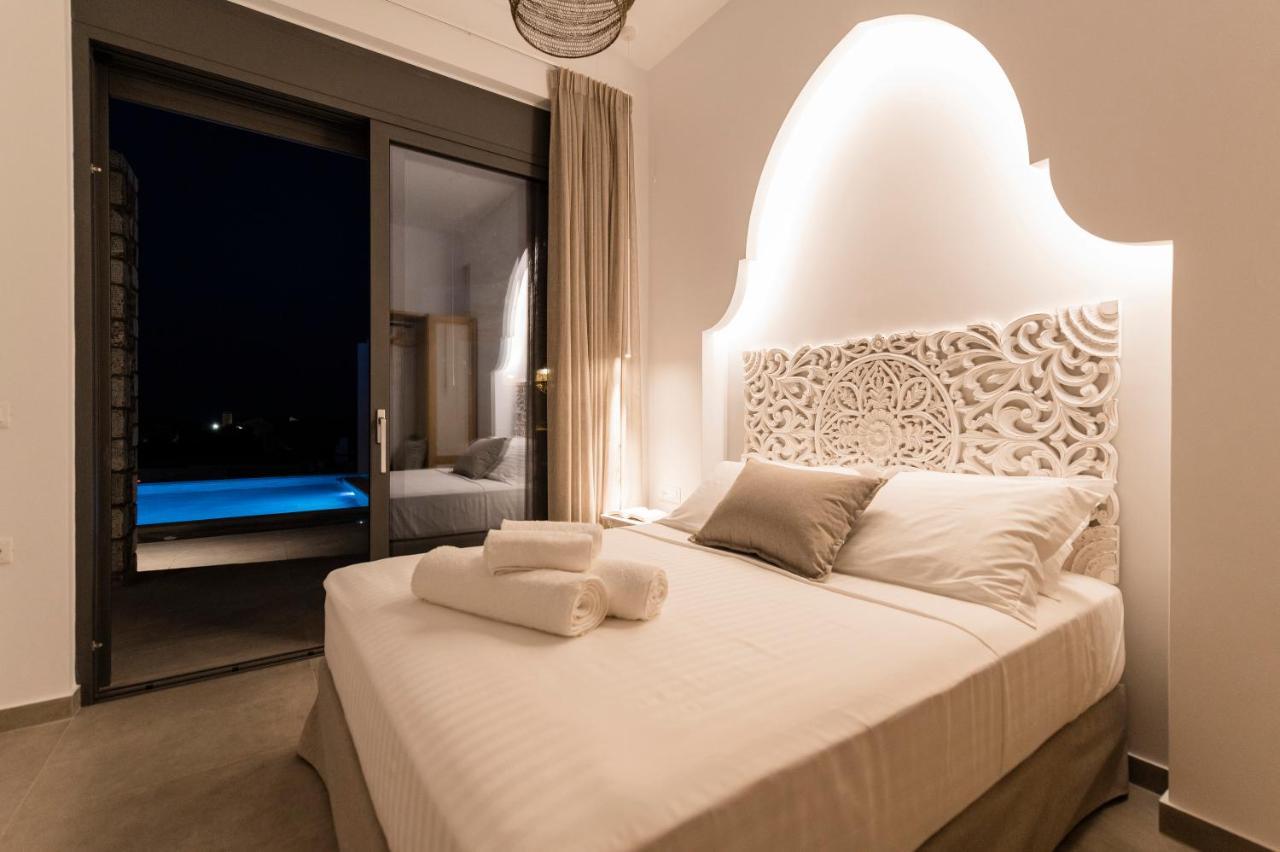 Grand Blue Villas Lakhania Extérieur photo