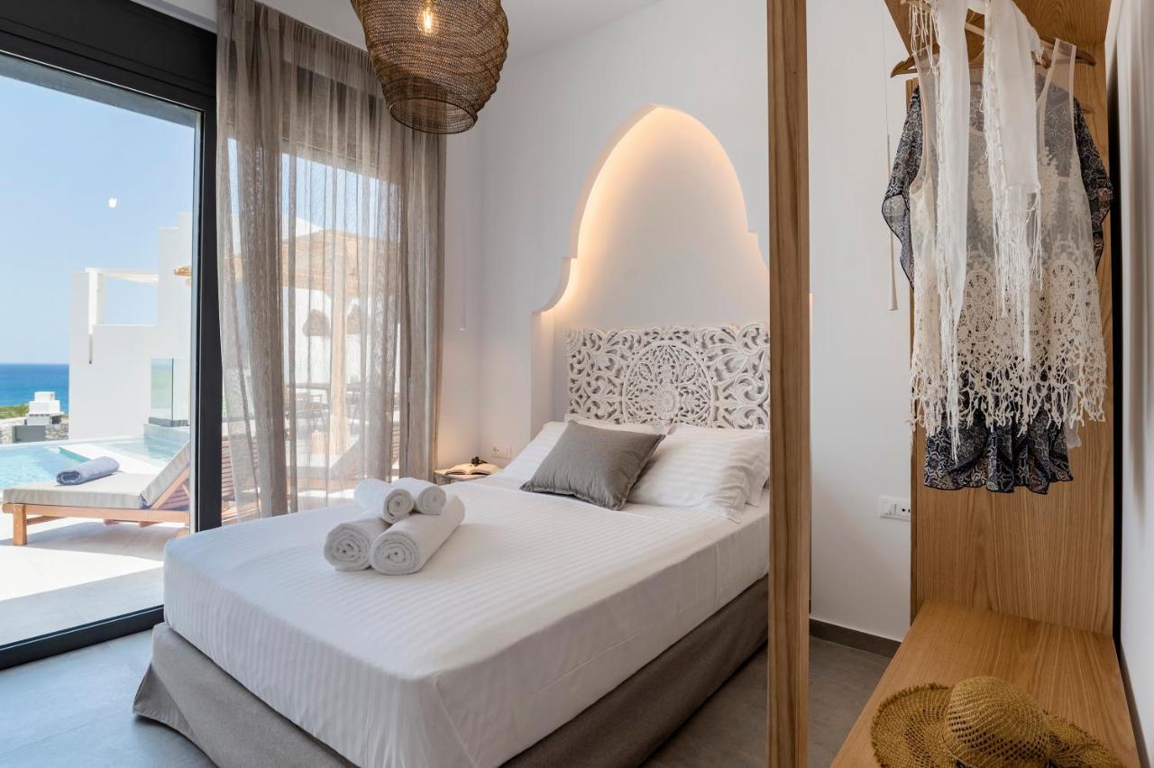 Grand Blue Villas Lakhania Extérieur photo