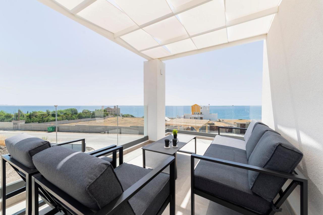 Grand Blue Villas Lakhania Extérieur photo