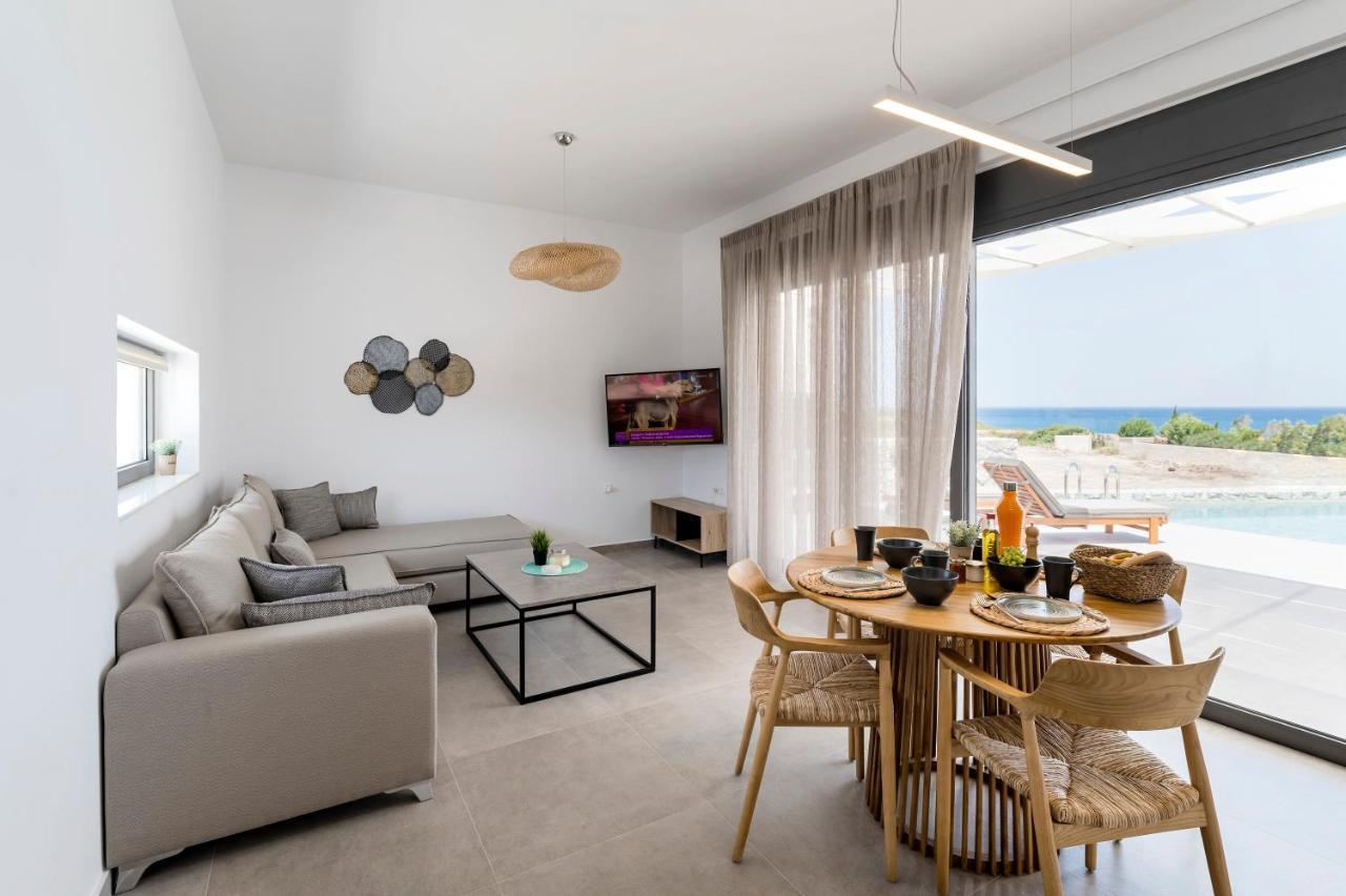 Grand Blue Villas Lakhania Extérieur photo
