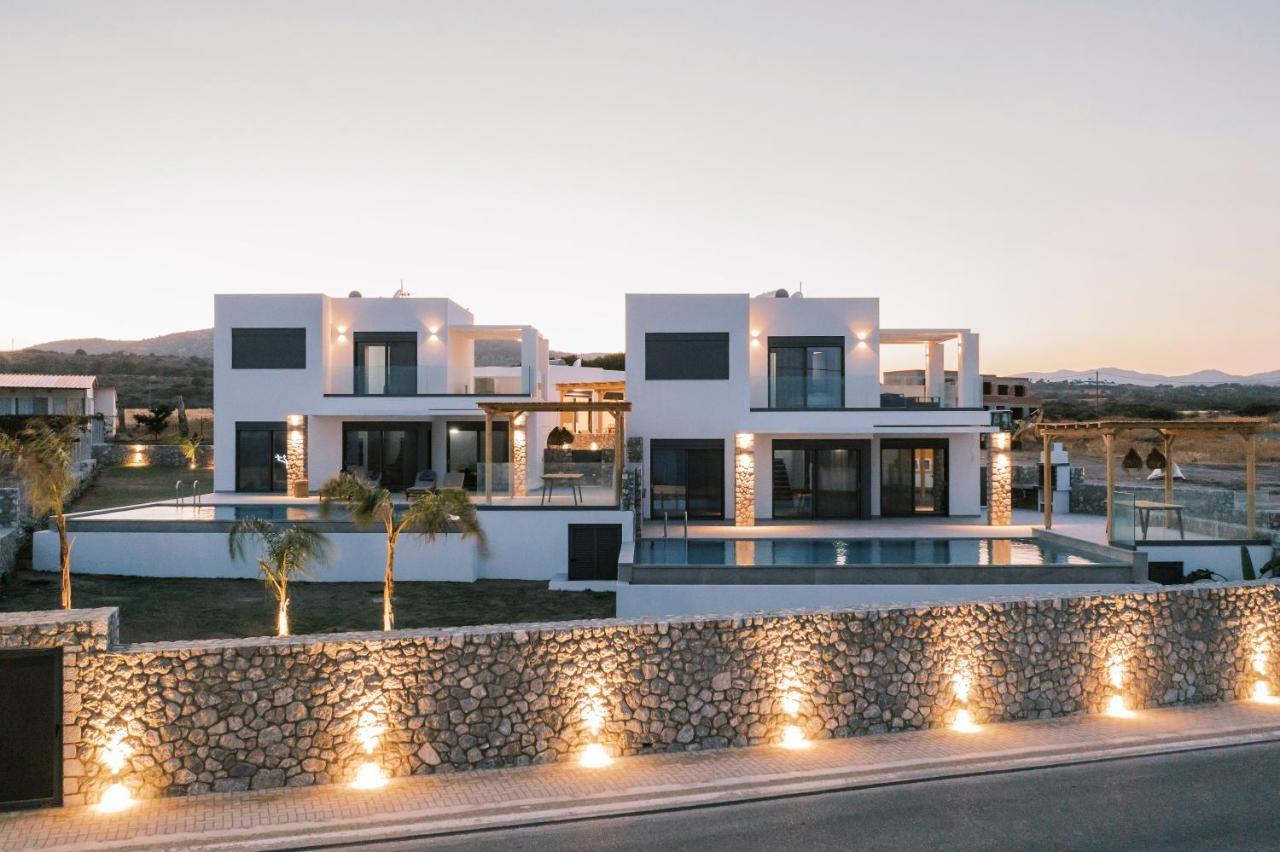 Grand Blue Villas Lakhania Extérieur photo
