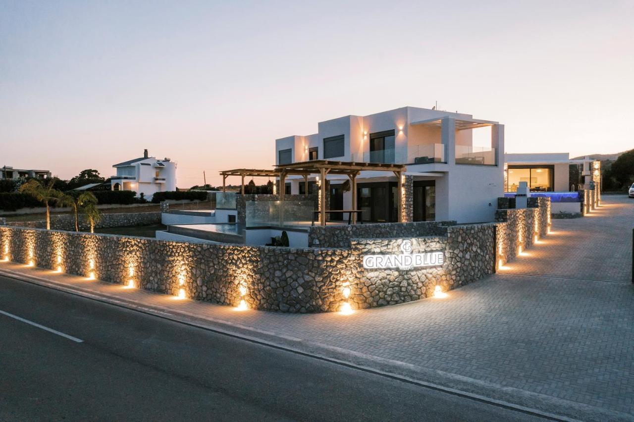 Grand Blue Villas Lakhania Extérieur photo
